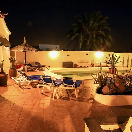 Villa Dos Piedras Puerto del Carmen (Lanzarote)