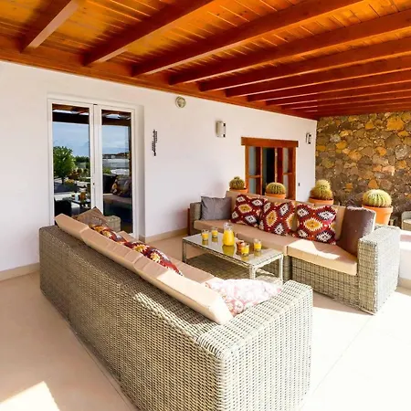 Villa Dos Piedras